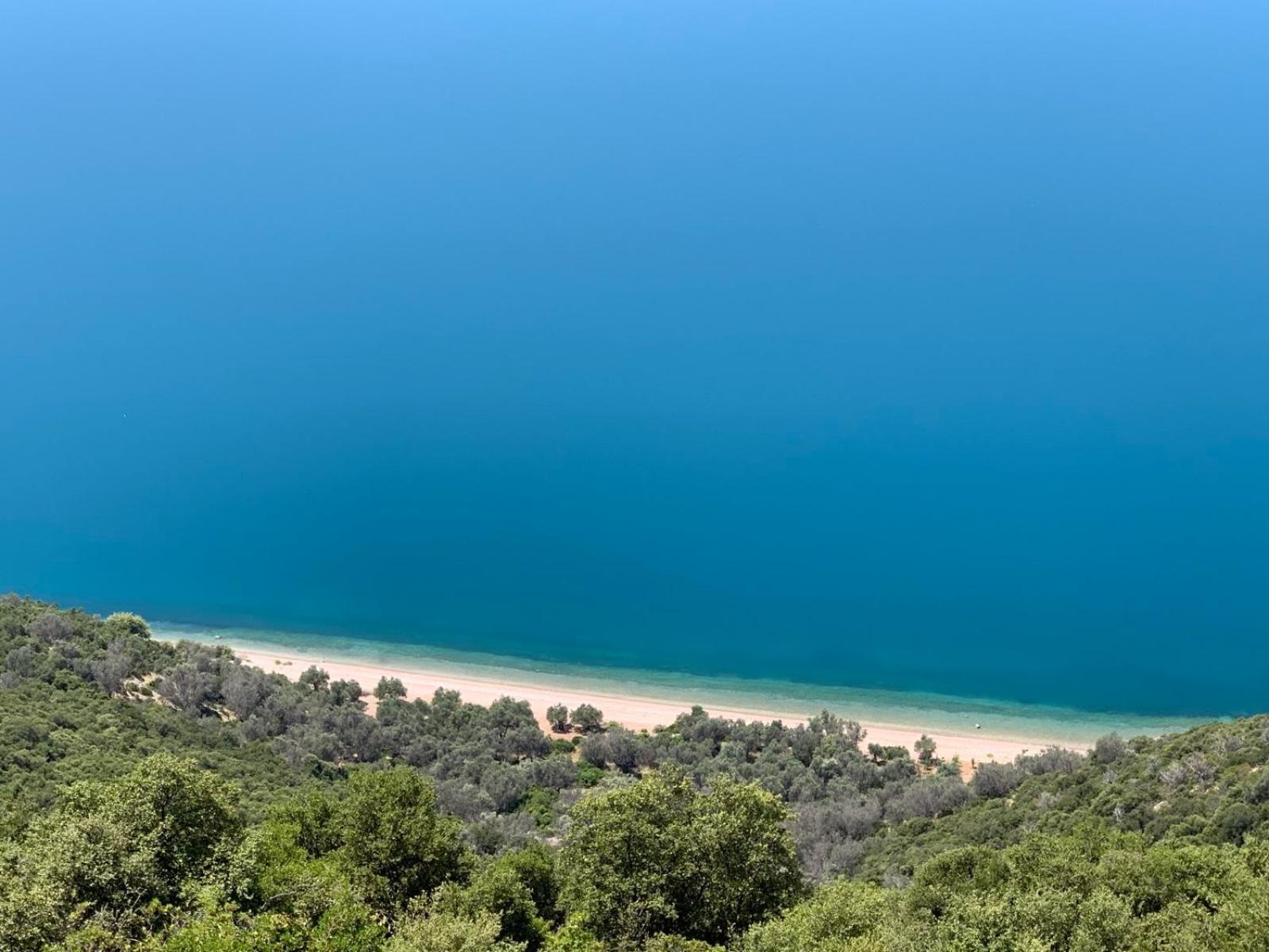 The Lake House" -Trichonida Lake Marathias  Экстерьер фото